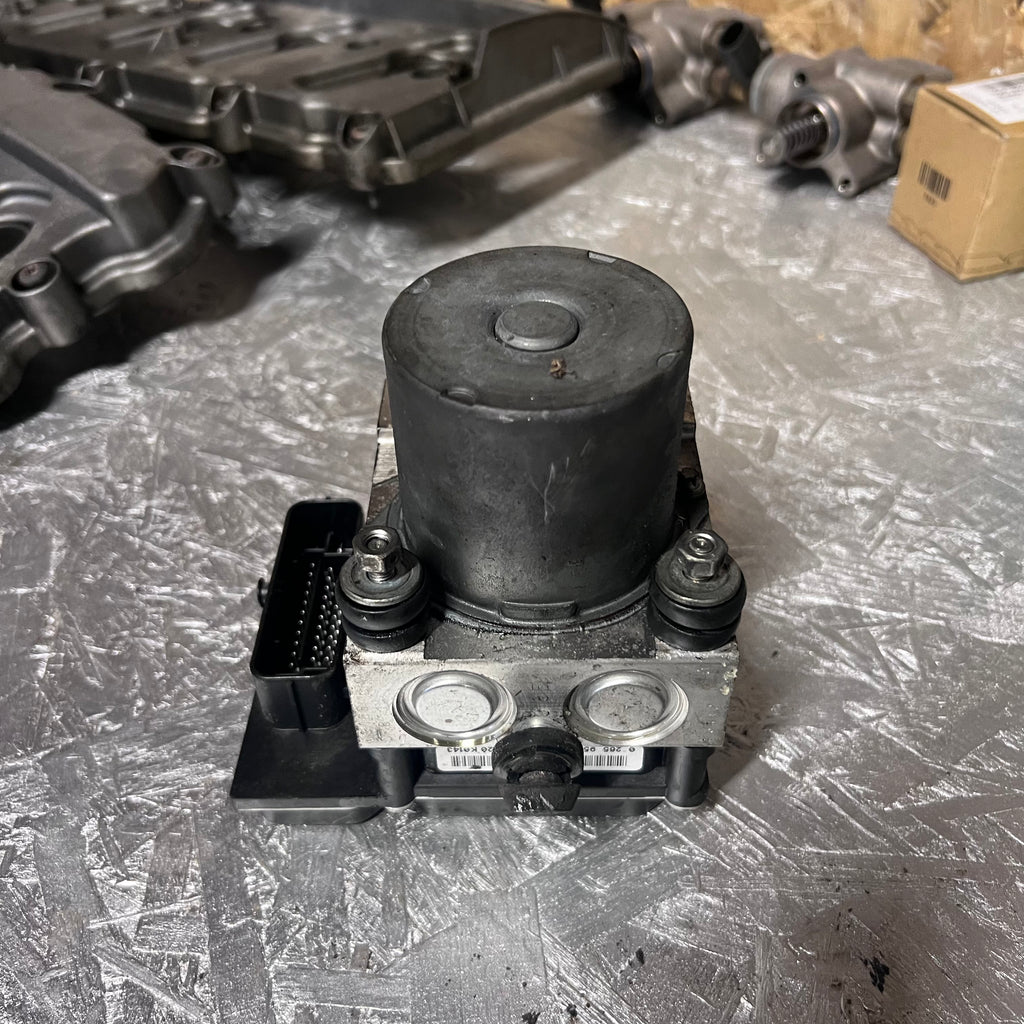Audi A6 4F ABS Block / Steuergerät