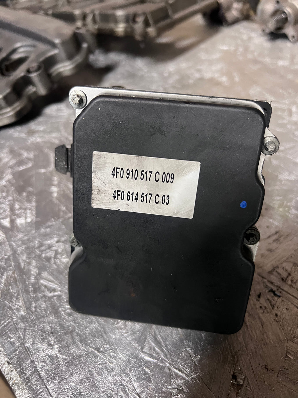 Audi A6 4F ABS Block / Steuergerät