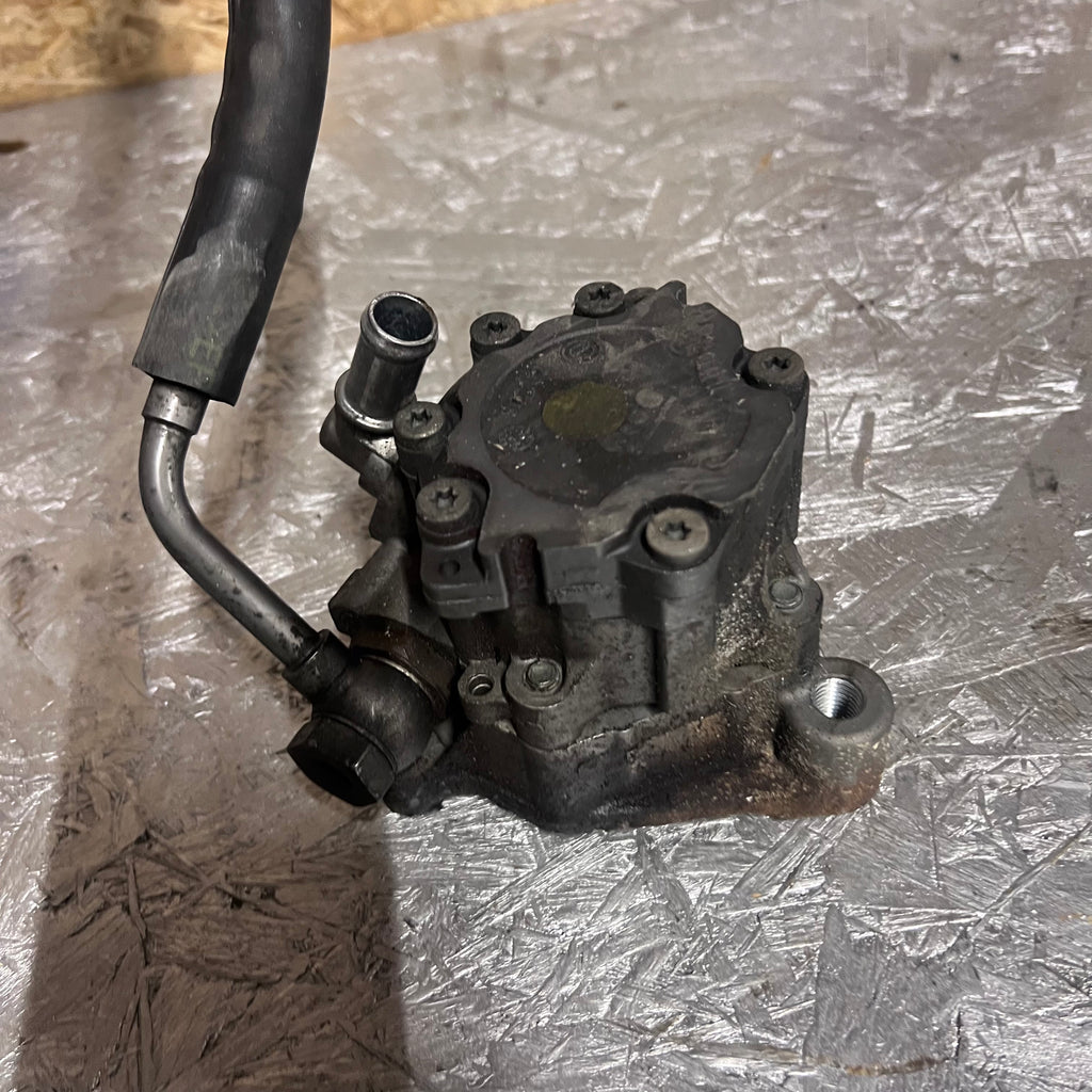 Audi S6 4F / S8 D3 Servopumpe