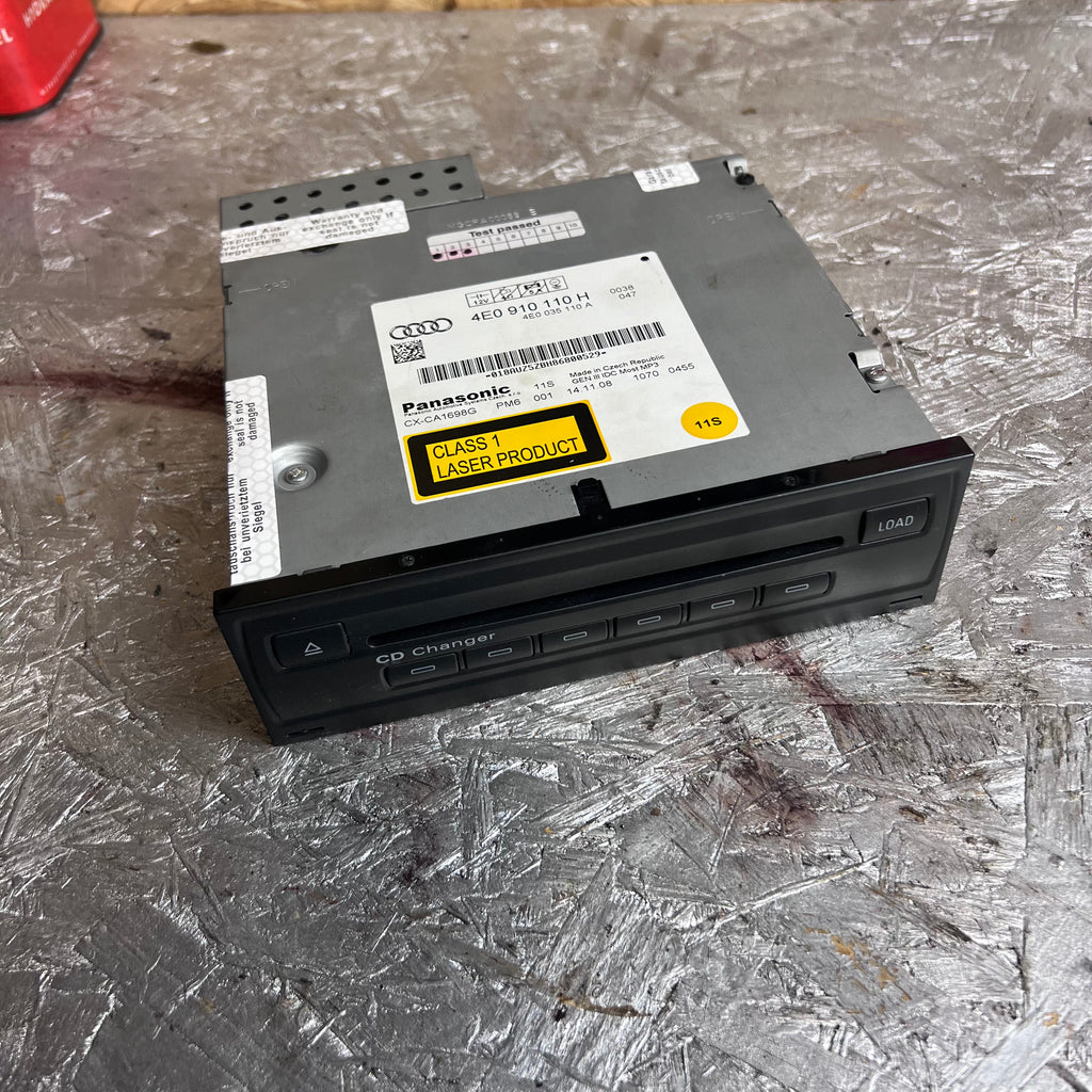 Audi A6 4F CD / DVD Wechsler
